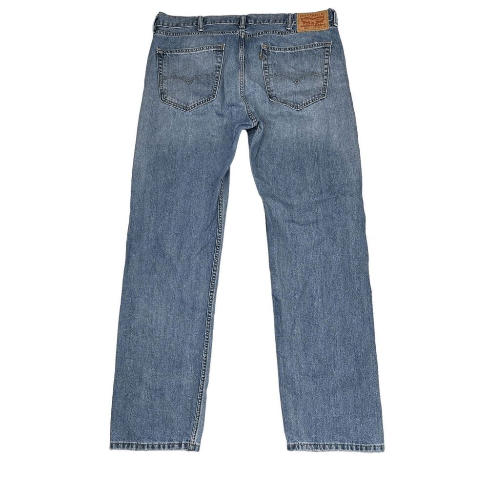 Levi’s 505 Regular Fit Jeans 38x34 Blue Denim Straight Leg Medium Wash Men’s - Picture 2 of 13